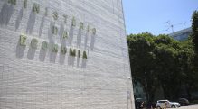 De olho nas primeiras medidas econômicas do governo Bolsonaro