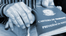 ﻿Previdência: direito ou mercadoria?